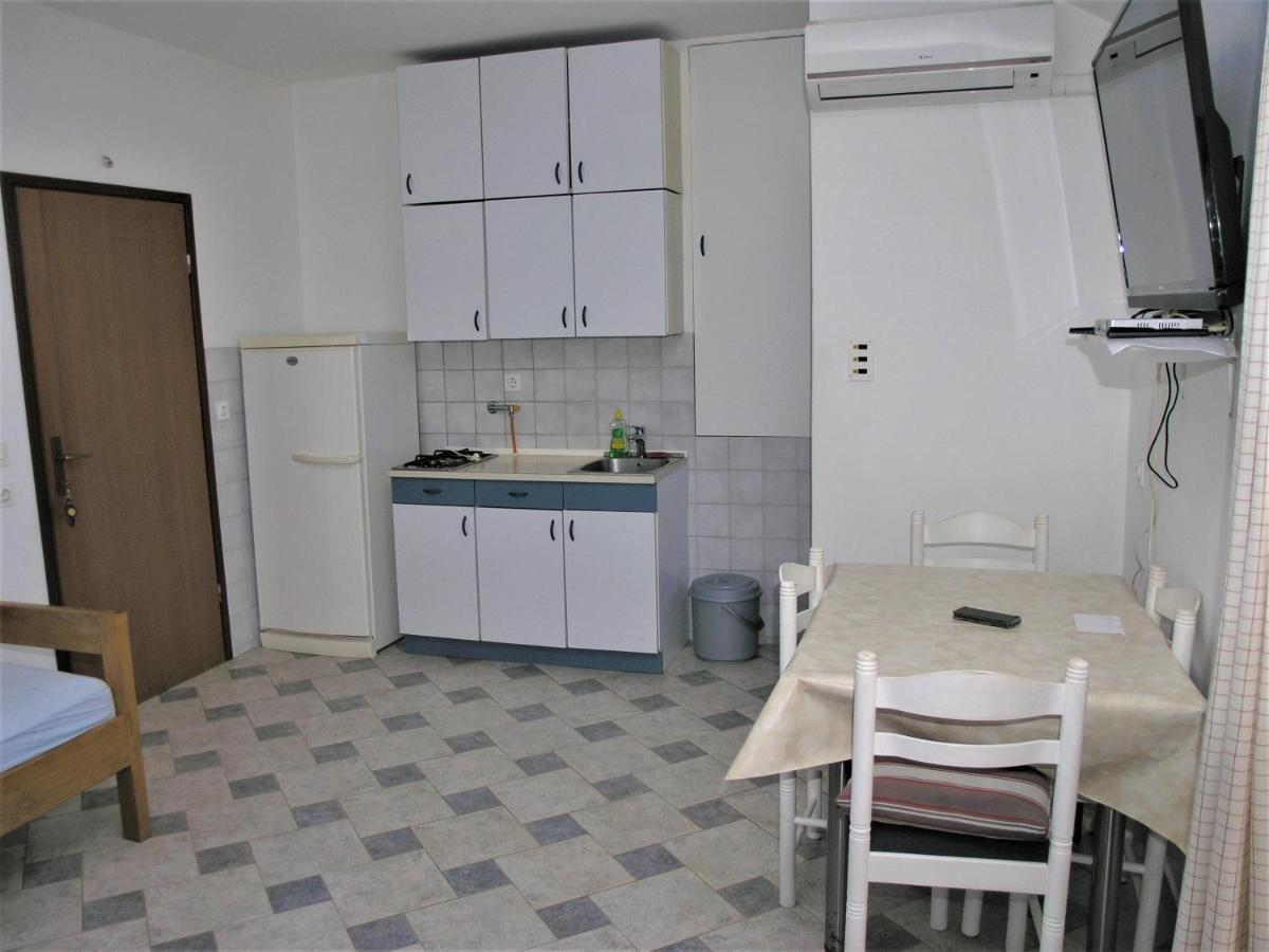 Vala Apartmani بيبينيا المظهر الخارجي الصورة